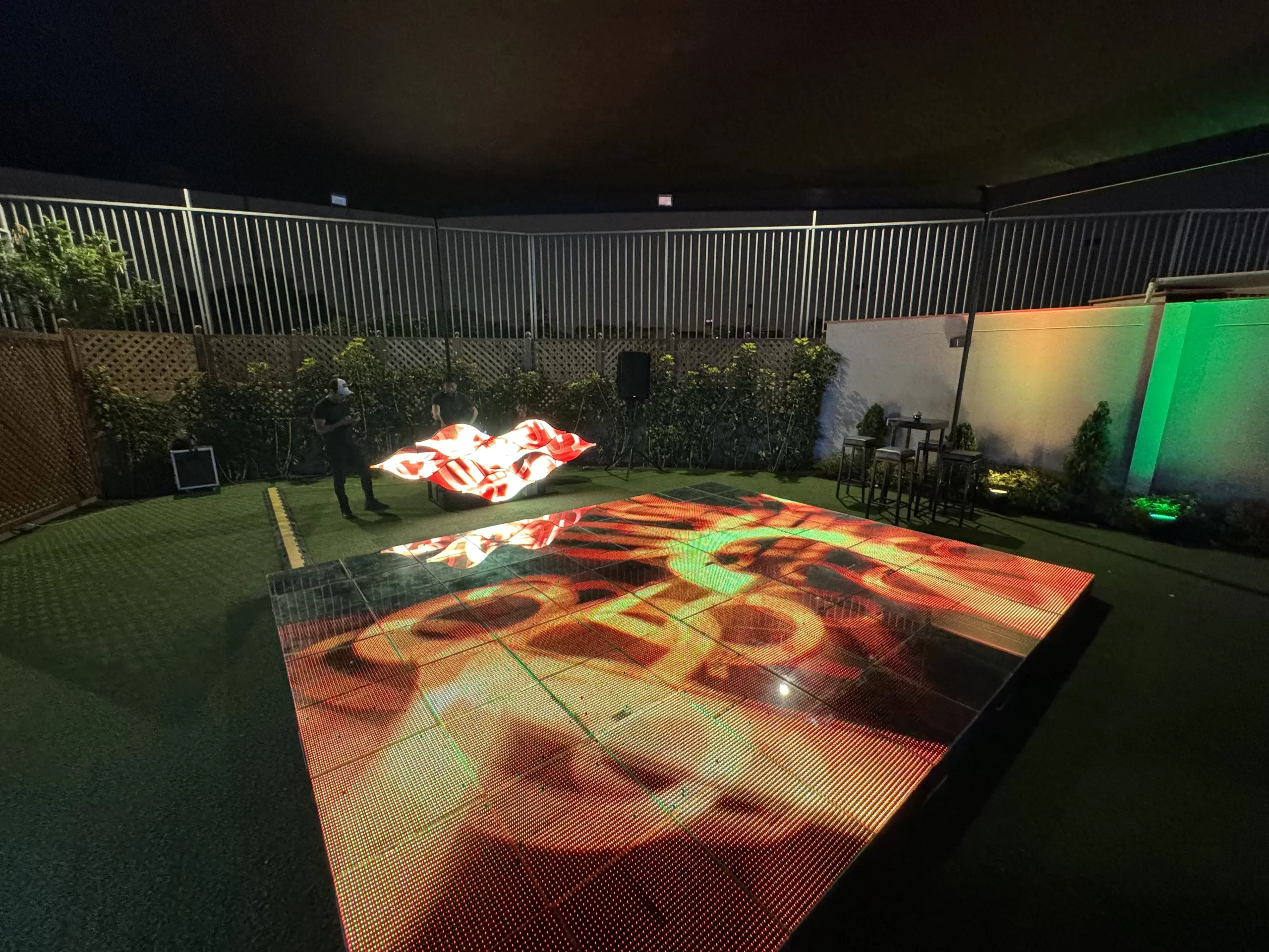 PISTA LED VIDEO P15