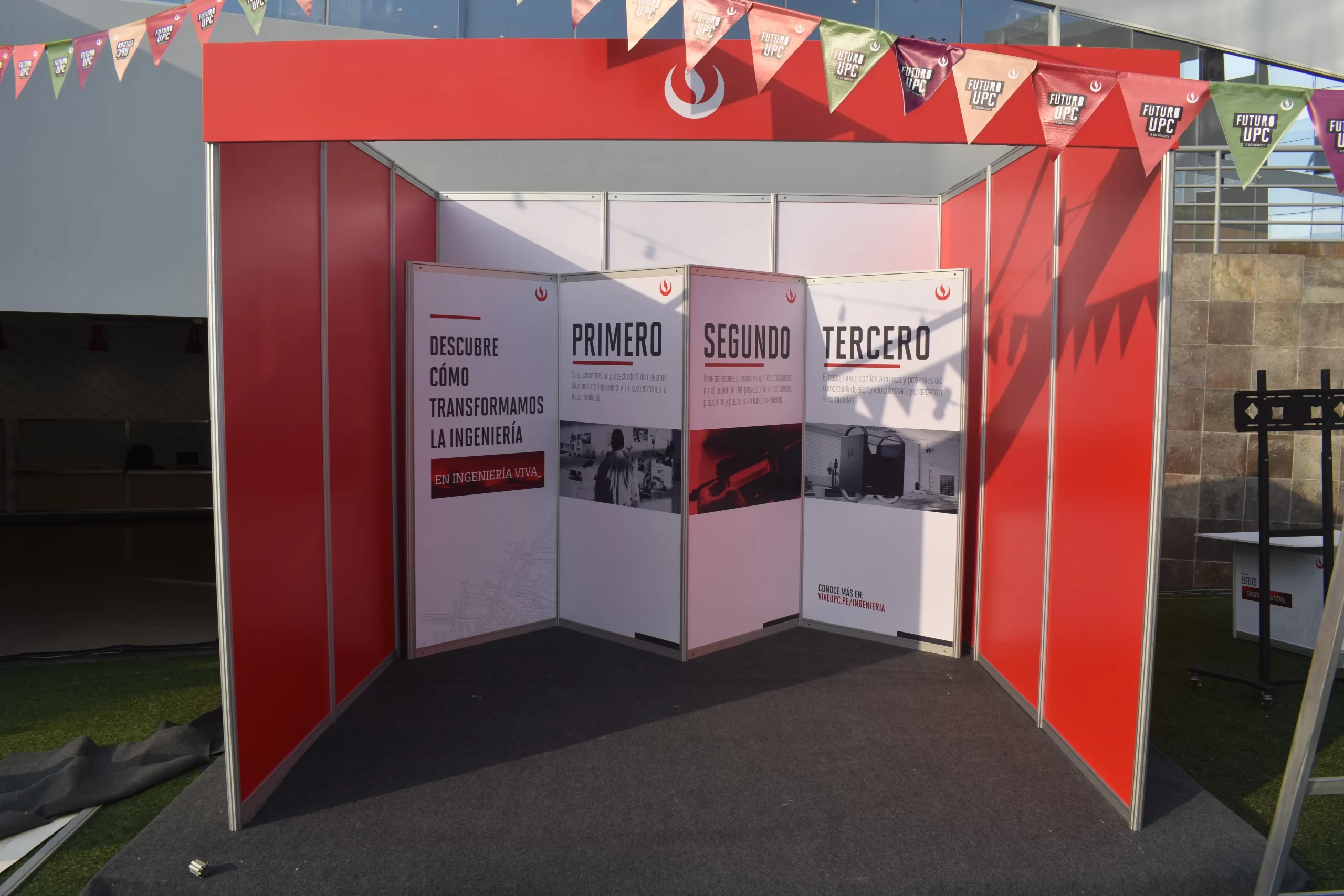 STANDS DE OCTANORM